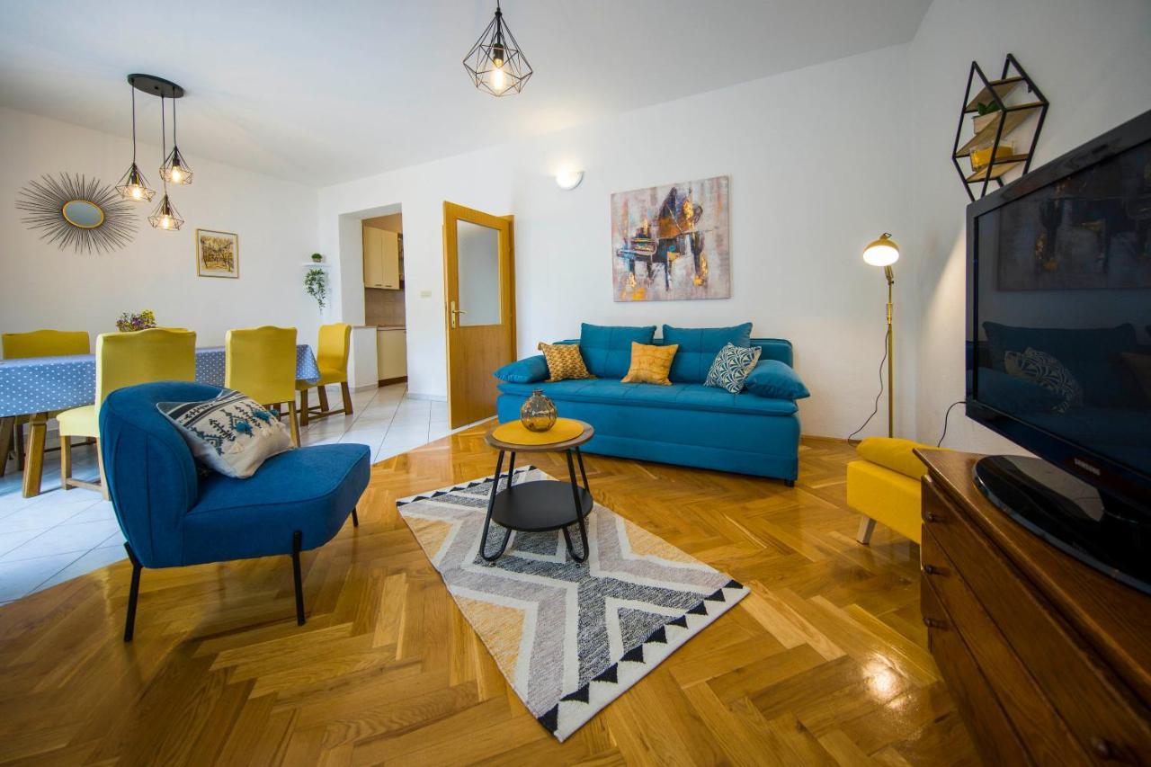 3 Bedroom Apartment Antonio Kaštela Exterior foto
