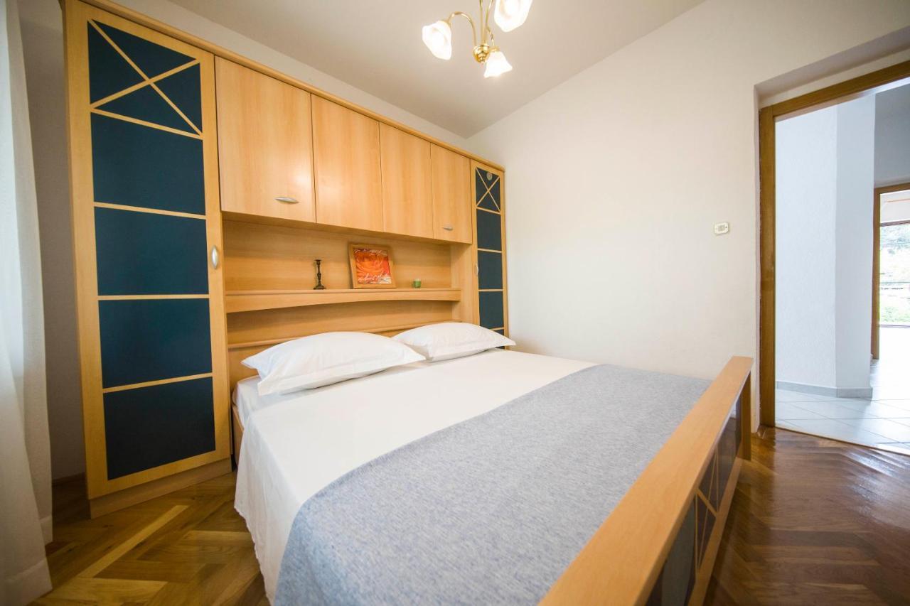 3 Bedroom Apartment Antonio Kaštela Exterior foto